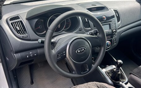 KIA Cerato III, 2010 год, 580 000 рублей, 8 фотография