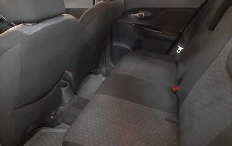 Toyota Ist II, 2008 год, 679 000 рублей, 14 фотография