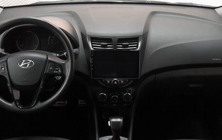 Hyundai Solaris II рестайлинг, 2015 год, 1 029 000 рублей, 9 фотография