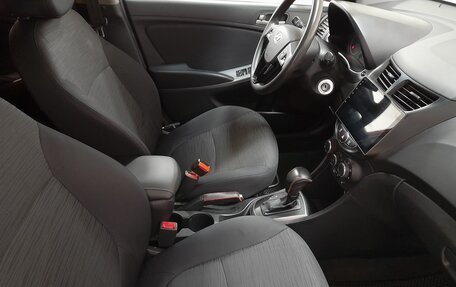 Hyundai Solaris II рестайлинг, 2015 год, 1 029 000 рублей, 10 фотография