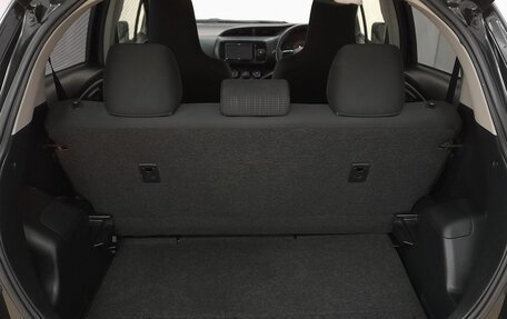 Toyota Vitz, 2018 год, 1 100 000 рублей, 7 фотография
