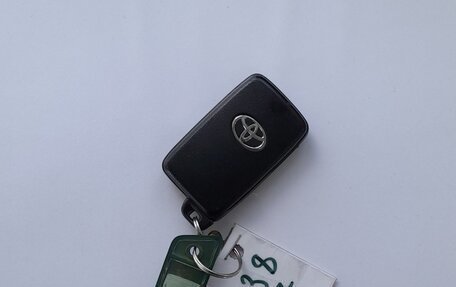 Toyota Vitz, 2018 год, 1 100 000 рублей, 16 фотография