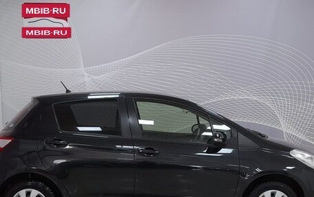 Toyota Vitz, 2018 год, 1 100 000 рублей, 3 фотография