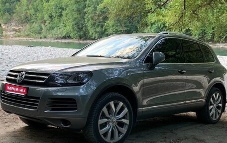 Volkswagen Touareg III, 2014 год, 2 625 000 рублей, 1 фотография