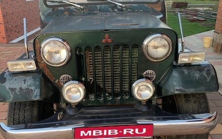 Mitsubishi Jeep J, 1975 год, 475 000 рублей, 1 фотография