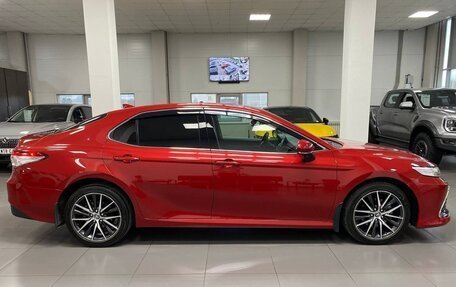 Toyota Camry, 2021 год, 2 950 000 рублей, 6 фотография