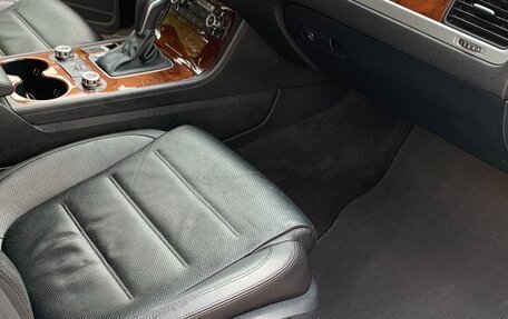 Volkswagen Touareg III, 2014 год, 2 625 000 рублей, 16 фотография