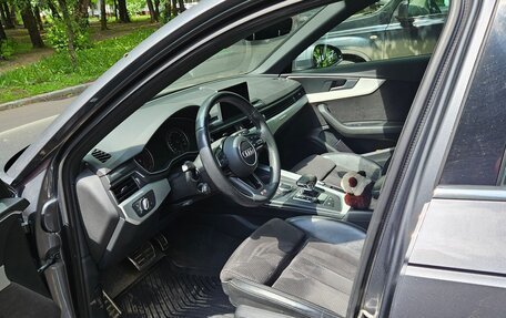 Audi A4, 2018 год, 2 900 000 рублей, 10 фотография