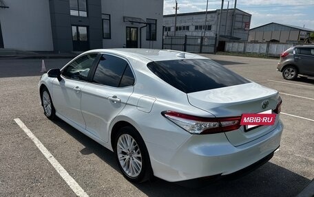 Toyota Camry, 2020 год, 2 440 000 рублей, 10 фотография