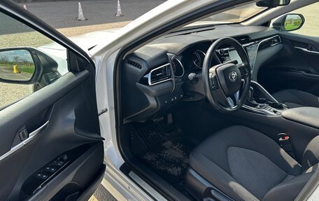 Toyota Camry, 2020 год, 2 440 000 рублей, 14 фотография