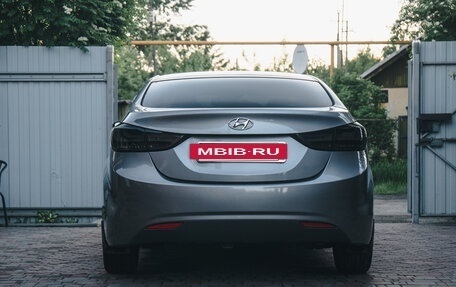Hyundai Elantra V, 2013 год, 1 317 000 рублей, 2 фотография