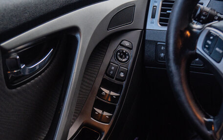 Hyundai Elantra V, 2013 год, 1 317 000 рублей, 18 фотография