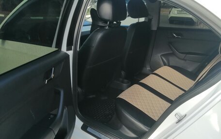 Skoda Rapid I, 2016 год, 850 000 рублей, 6 фотография