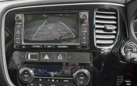 Mitsubishi Outlander III рестайлинг 3, 2013 год, 1 690 000 рублей, 13 фотография