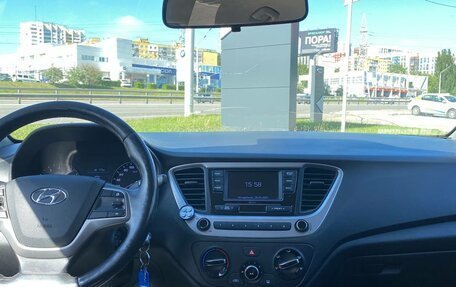 Hyundai Solaris II рестайлинг, 2018 год, 1 215 990 рублей, 4 фотография