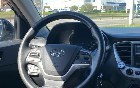 Hyundai Solaris II рестайлинг, 2018 год, 1 215 990 рублей, 3 фотография