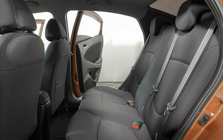 Hyundai Solaris II рестайлинг, 2015 год, 989 000 рублей, 12 фотография