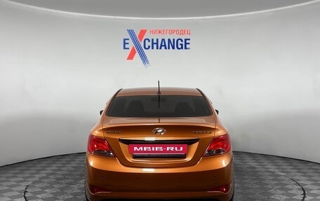 Hyundai Solaris II рестайлинг, 2015 год, 989 000 рублей, 5 фотография
