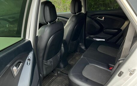 Hyundai ix35 I рестайлинг, 2011 год, 1 200 000 рублей, 17 фотография
