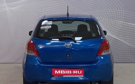 Toyota Vitz, 2010 год, 652 000 рублей, 5 фотография