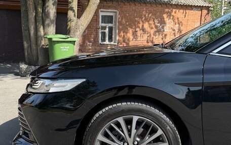Toyota Camry, 2019 год, 2 700 000 рублей, 7 фотография