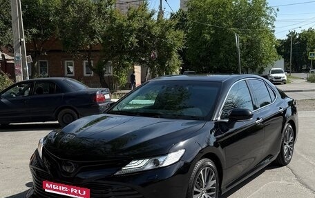 Toyota Camry, 2019 год, 2 700 000 рублей, 8 фотография