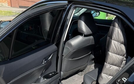 Toyota Camry, 2019 год, 2 700 000 рублей, 14 фотография