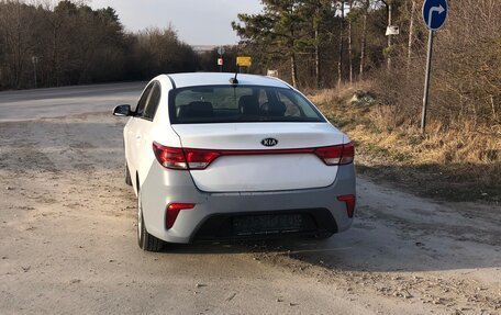 KIA Rio IV, 2019 год, 750 000 рублей, 4 фотография