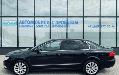 Skoda Superb III рестайлинг, 2011 год, 1 070 000 рублей, 2 фотография