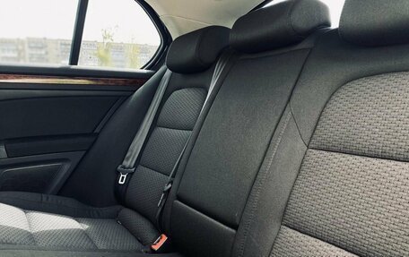 Skoda Superb III рестайлинг, 2011 год, 1 070 000 рублей, 17 фотография