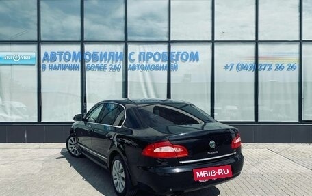 Skoda Superb III рестайлинг, 2011 год, 1 070 000 рублей, 3 фотография