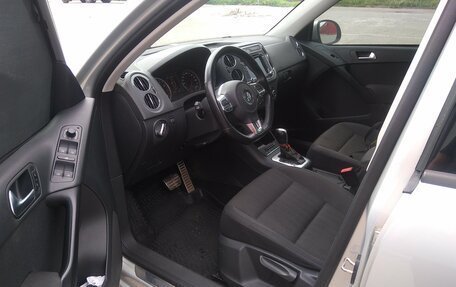 Volkswagen Tiguan I, 2014 год, 2 200 000 рублей, 6 фотография