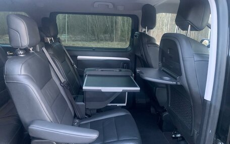 Peugeot Traveller I, 2020 год, 3 800 000 рублей, 5 фотография