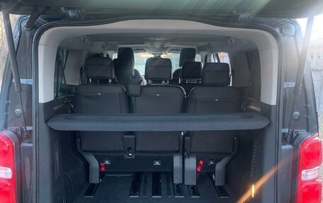 Peugeot Traveller I, 2020 год, 3 800 000 рублей, 3 фотография