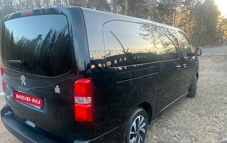 Peugeot Traveller I, 2020 год, 3 800 000 рублей, 10 фотография