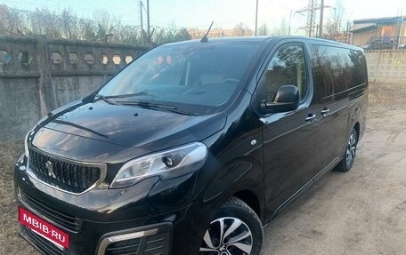 Peugeot Traveller I, 2020 год, 3 800 000 рублей, 7 фотография