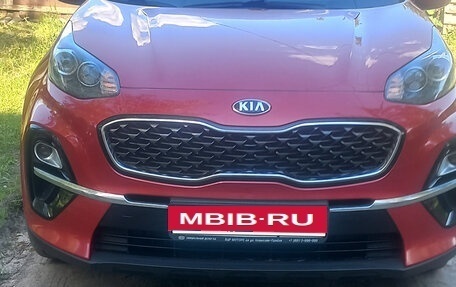 KIA Sportage IV рестайлинг, 2019 год, 2 700 000 рублей, 4 фотография