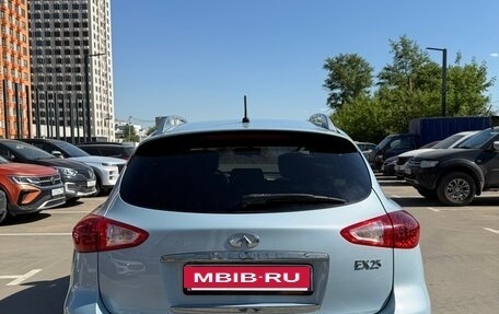 Infiniti EX, 2011 год, 6 фотография
