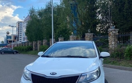 KIA Rio III рестайлинг, 2016 год, 880 000 рублей, 3 фотография