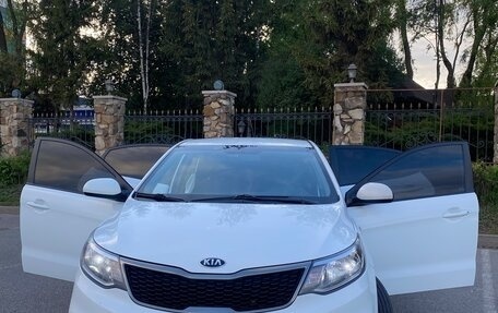 KIA Rio III рестайлинг, 2016 год, 880 000 рублей, 18 фотография
