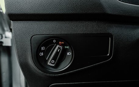 Volkswagen Tiguan II, 2018 год, 2 499 000 рублей, 23 фотография