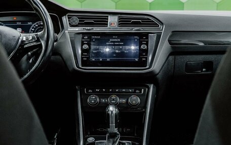 Volkswagen Tiguan II, 2018 год, 2 499 000 рублей, 18 фотография