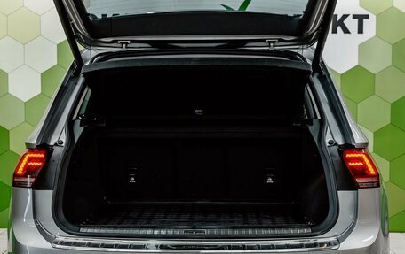Volkswagen Tiguan II, 2018 год, 2 499 000 рублей, 28 фотография