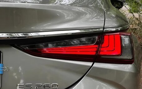 Lexus ES VII, 2022 год, 3 950 000 рублей, 21 фотография