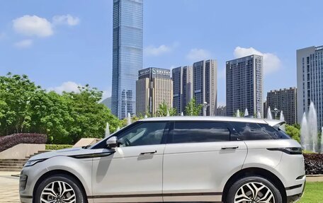 Land Rover Range Rover Evoque II, 2022 год, 3 450 000 рублей, 5 фотография
