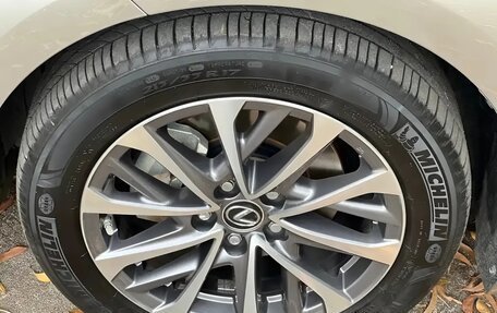 Lexus ES VII, 2022 год, 3 950 000 рублей, 24 фотография