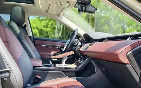Land Rover Range Rover Evoque II, 2022 год, 3 450 000 рублей, 12 фотография