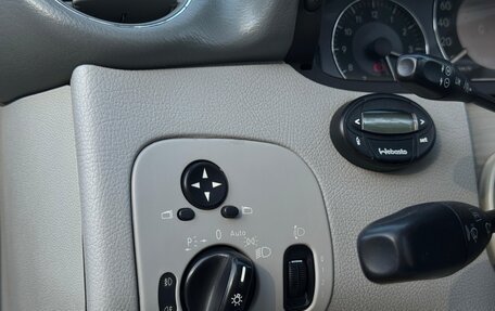 Mercedes-Benz CLK-Класс, 2005 год, 1 150 000 рублей, 19 фотография