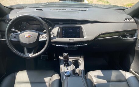 Cadillac XT4 I, 2020 год, 2 900 000 рублей, 16 фотография