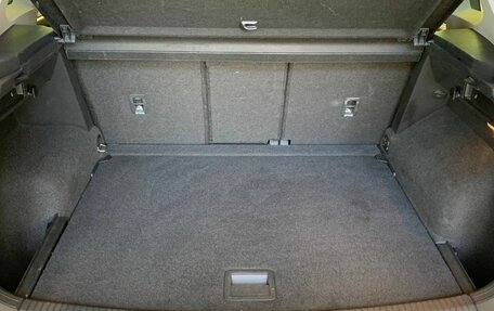 Volkswagen Tiguan II, 2019 год, 3 180 000 рублей, 8 фотография